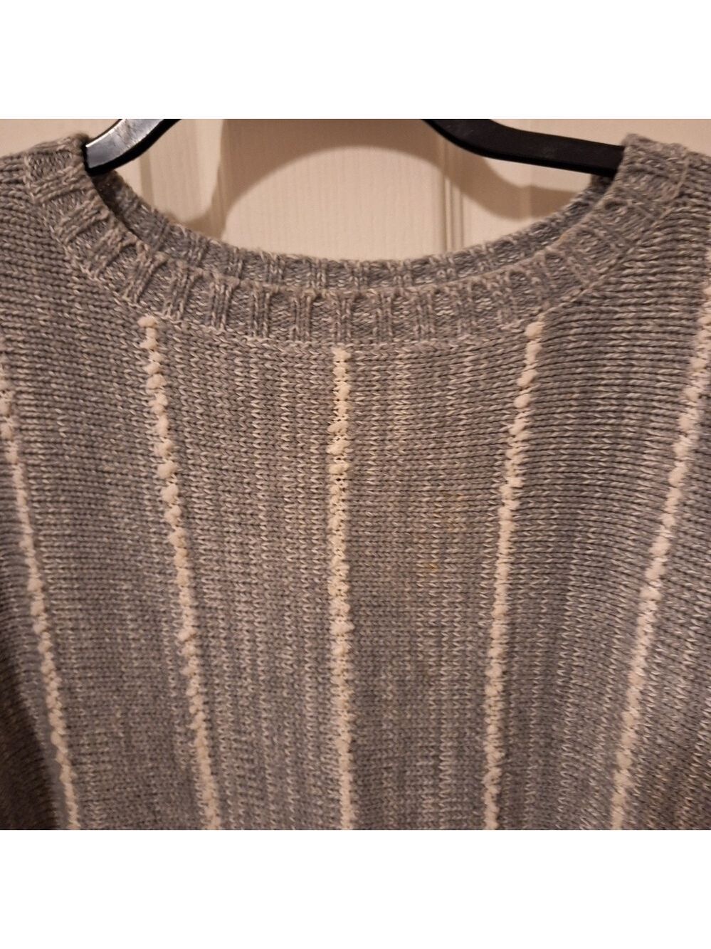 Gray Cream Sweater Fringe - Picture 4 of 9
